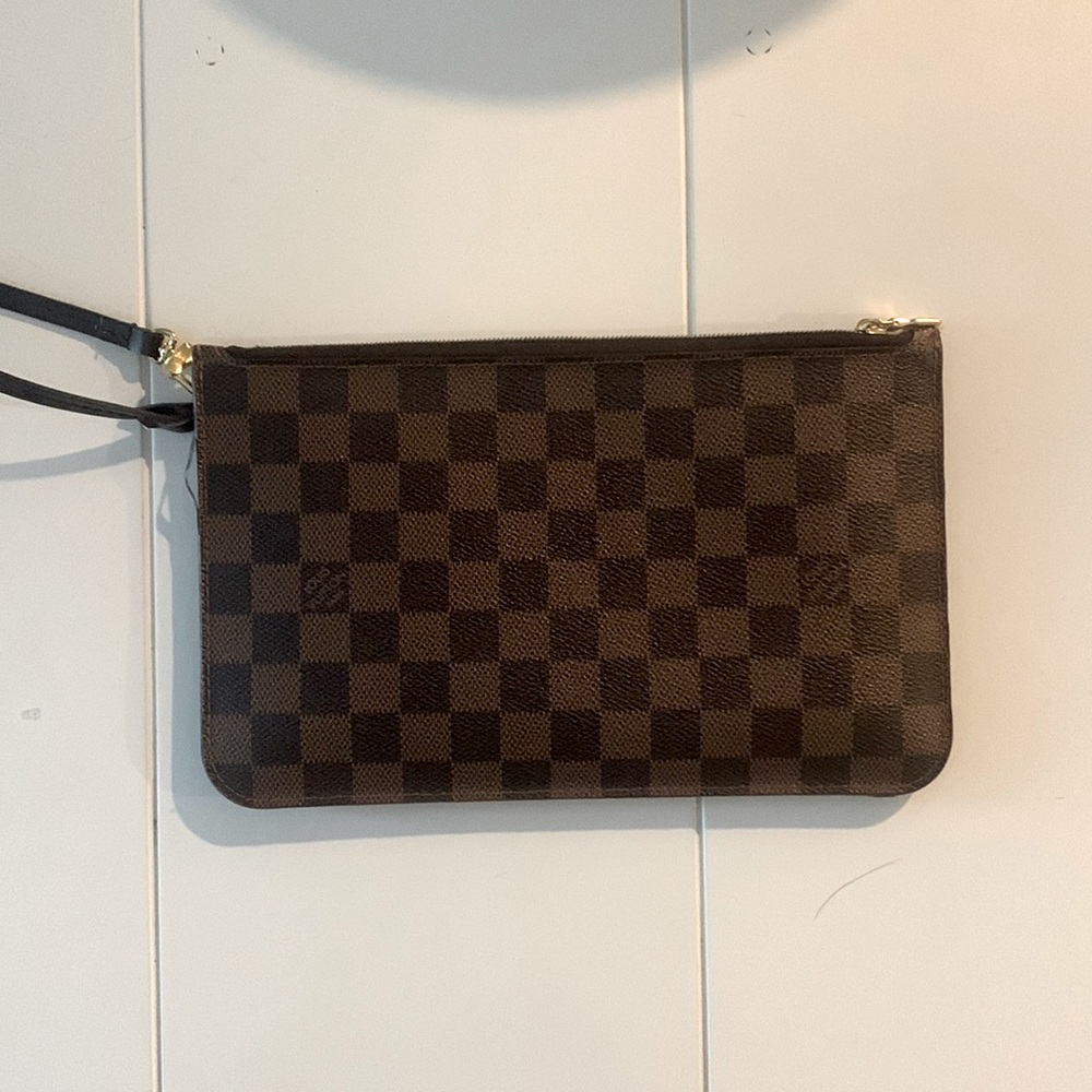 Louis Vuitton Neverfull Pochette Pouch Damier Ebene Brown